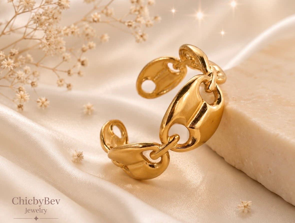 Marina Golden Link Adjustable Ring